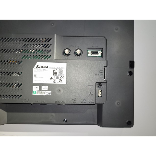 DOP-115MX, Панель оператора, TFT LCD 15", Ethernet, USB, 2хRS-232/485, 2хRS-422/485, підтримка SD-карти, два входи для аналогових камер та VGA вхід